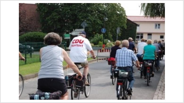Dem Regen davongeradelt - Fahrradtour der CDU Nortorf